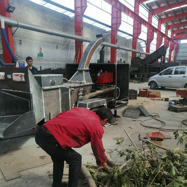 廢鋼破碎機(jī)有何優(yōu)勢和特點(diǎn)，它是如何成為主流的金屬破碎機(jī)呢？