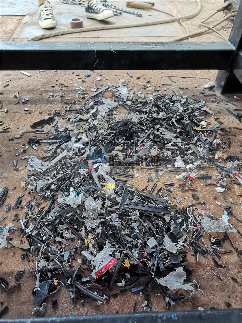 <a href='http://m.jkitzvalves.com/ptsb/1033.html' target='_blank'><span>渦電流分選機(jī)</span></a>|<a href='http://m.jkitzvalves.com/psxl/1278.html' target='_blank'><span>斷橋鋁破碎</span></a>分選效果